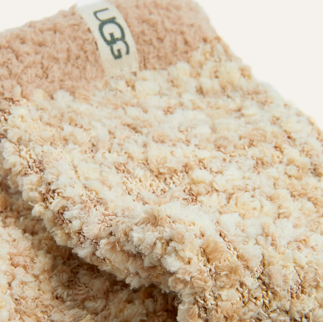 UGG: Cozy Chenille Socks In Cream (UAS0011W-CRM)