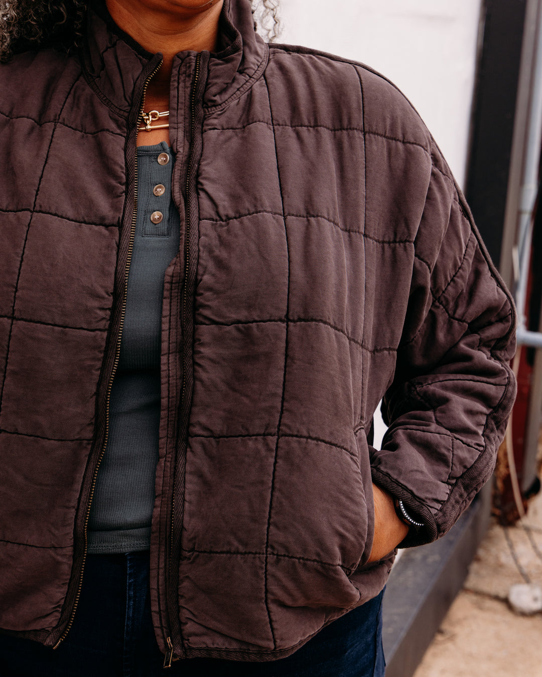 Velvet Heart: Toby in Walnut Timber (9AH-4949)