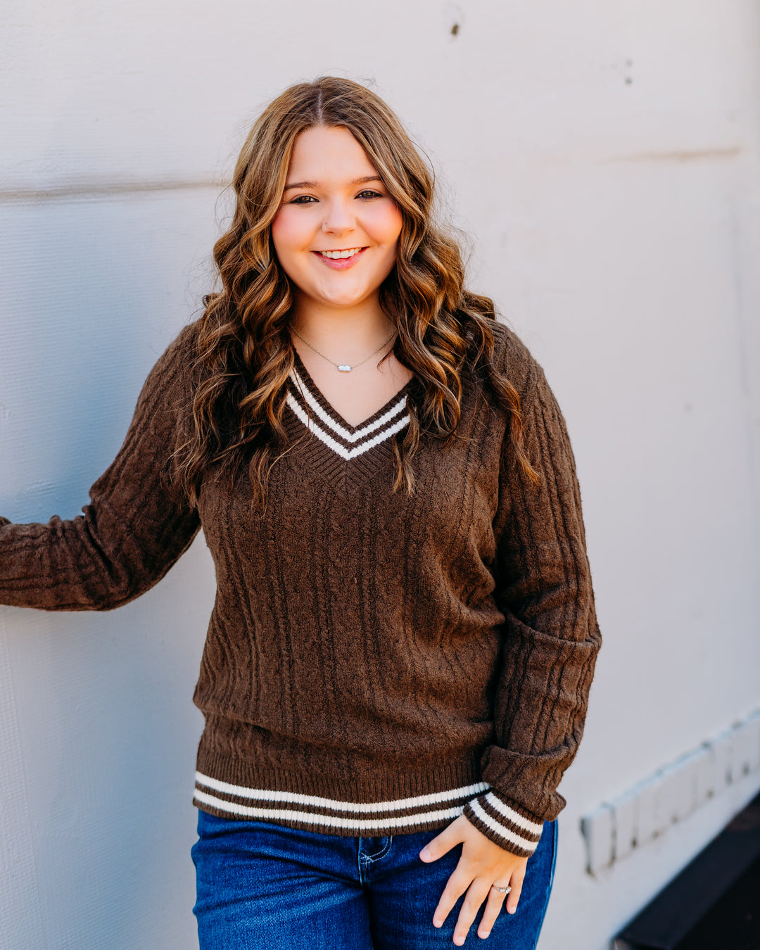 Glyder: Hanalei Cable Knit Sweater in Chocolate and Oatmilk - The Vogue Boutique