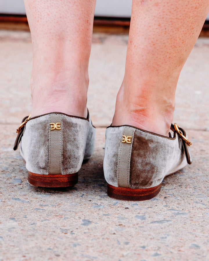 Sam Edelman: Michaela in Dark Sage Velvet (H86656F021)