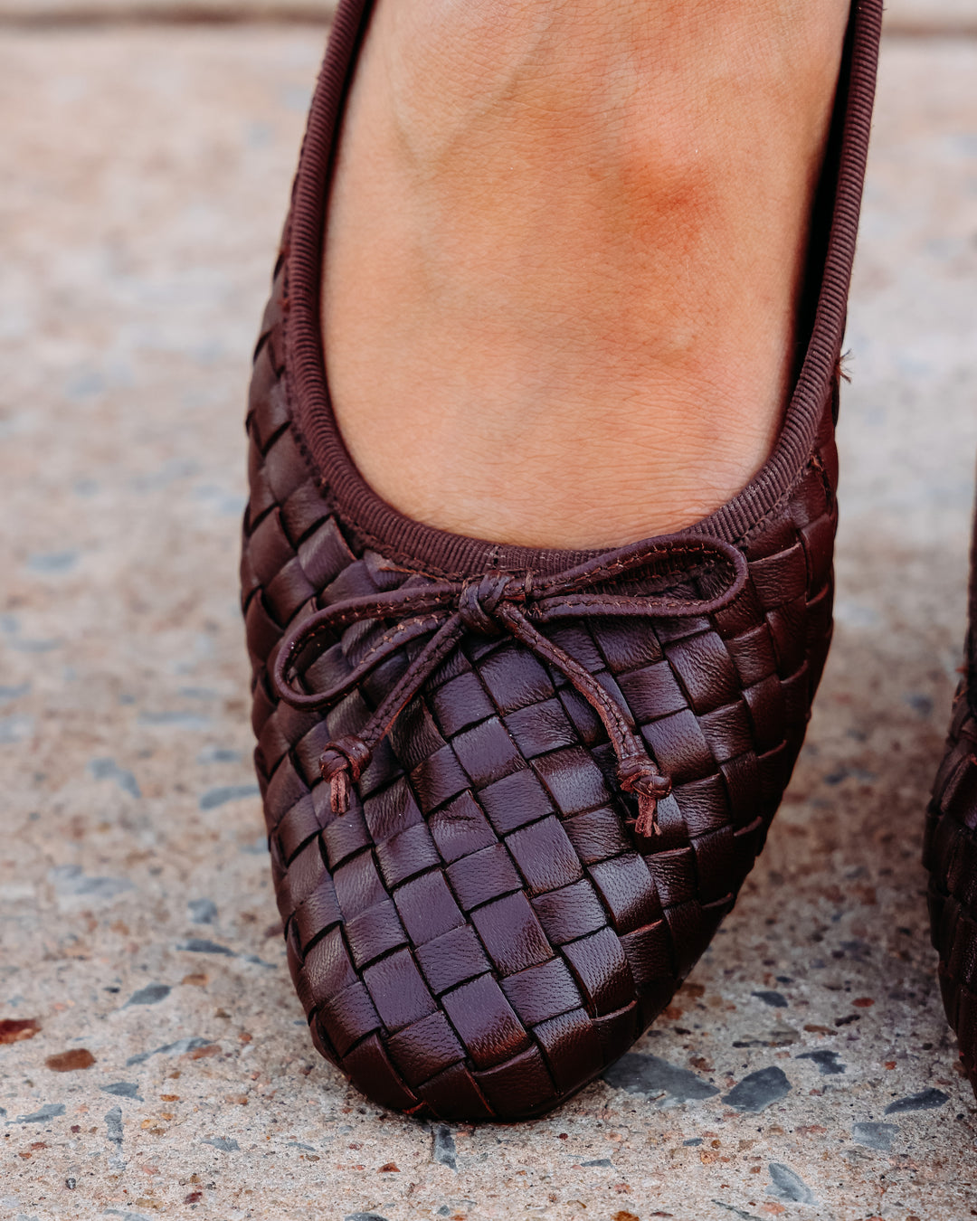 Sam Edelman: Ruthie Woven Leather Flats in Terazzo Brown (J8510L1200)
