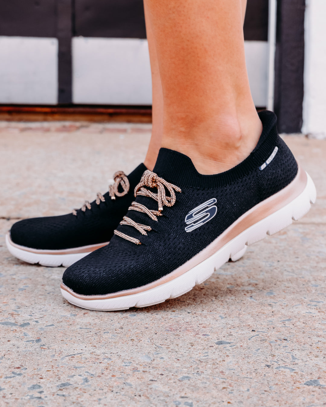 Skechers: Summits - Crystal Dream in Black and Rose Gold (150297)