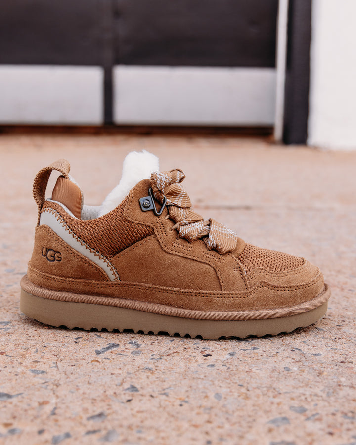 UGG: Children's Lowmel in Chestnut