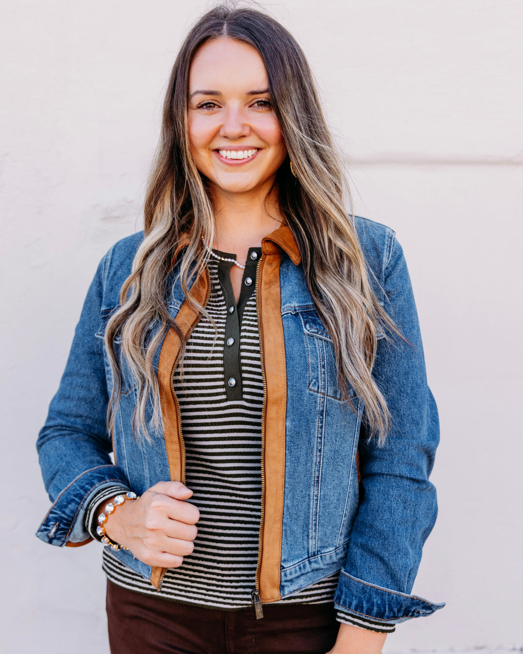 Tribal: Zip Front Denim Jacket with Suede in Moonlight (62440-56321243)
