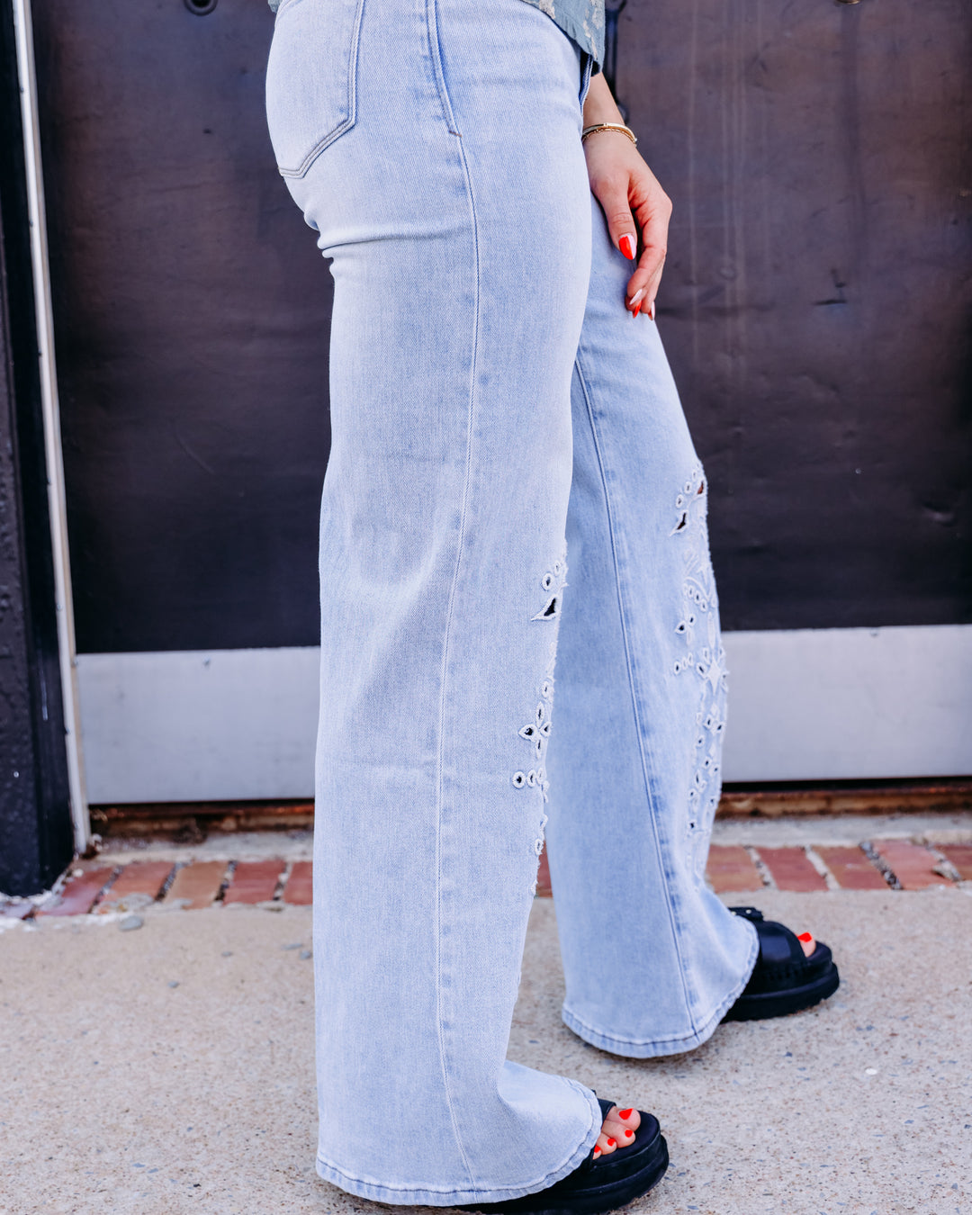 Dear John: Fiona Wide Leg Jeans in Crystal Chalk Emb. (DPM55A373CHK-25)