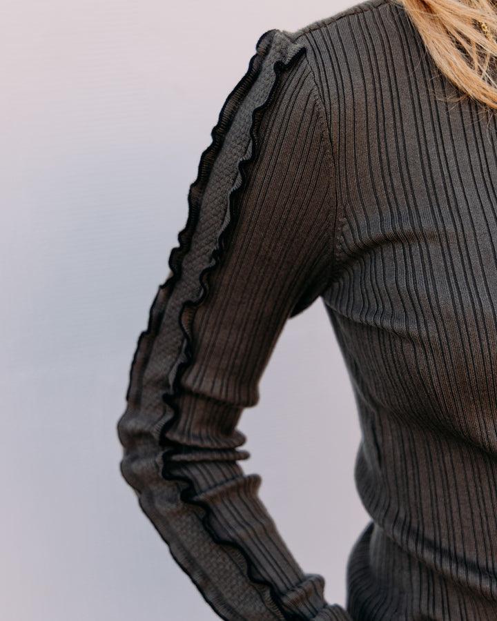 Liverpool: Mock Neck Long Sleeve Sweater in Olive