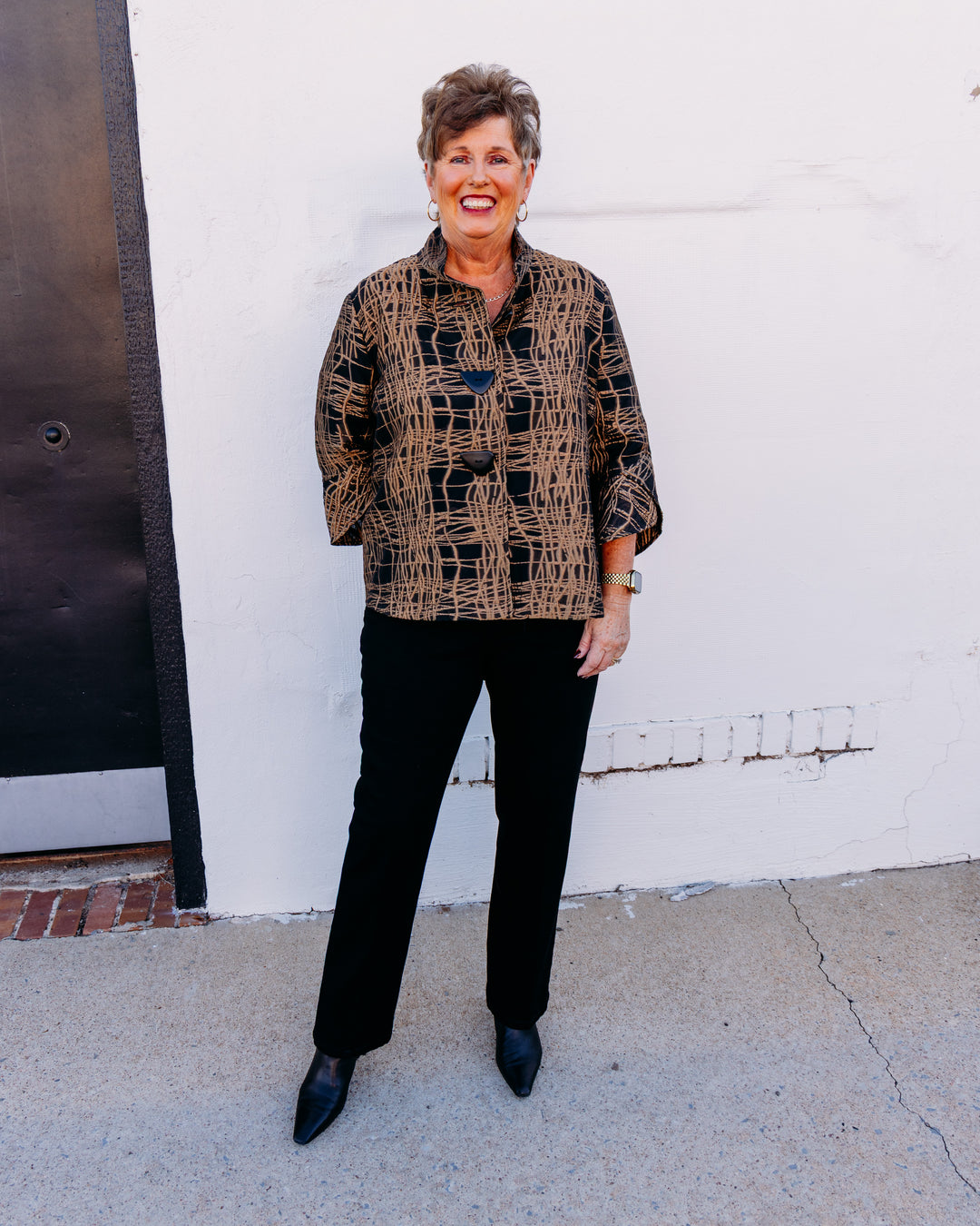 Joseph Ribkoff: Abstract Print Trapeze Jacket in Black/Gold (264127)