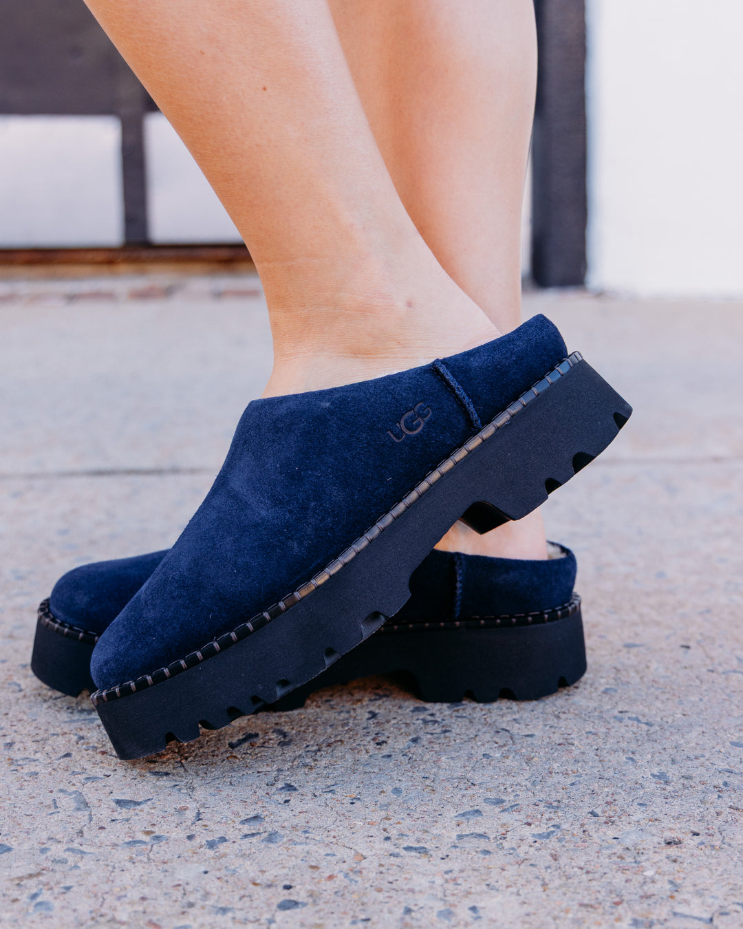 UGG: Uptowner Mule in Starry Night (1180413-SNGH)