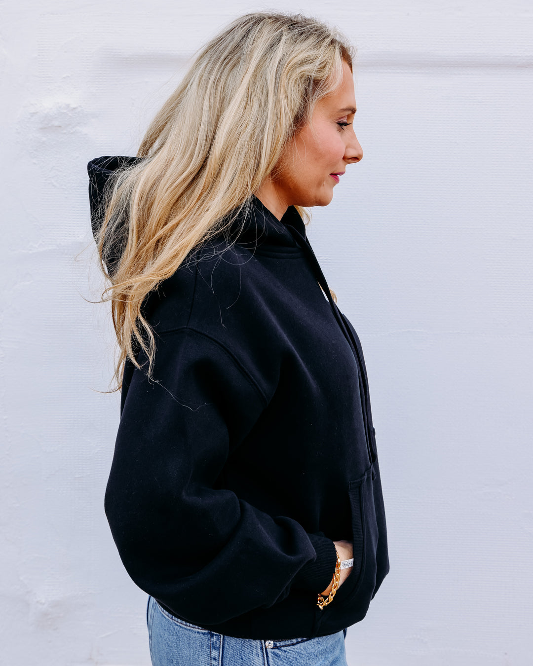 UGG: W UGG Logo Hoodie in Black