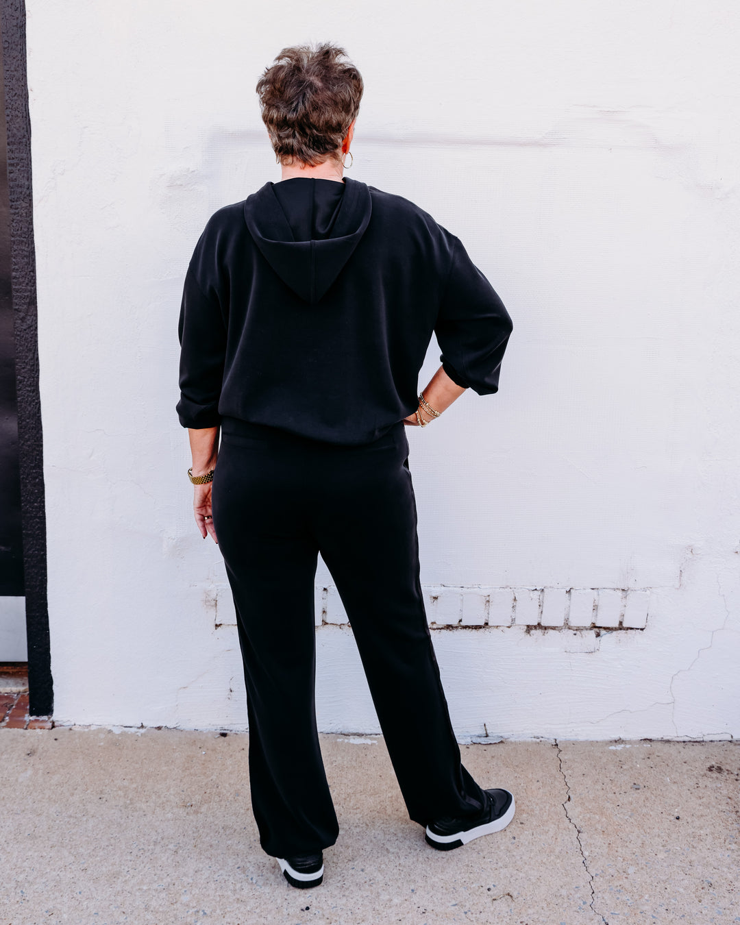 Esqualo: Sweater E-Monogram Modal in Black (F2605509)