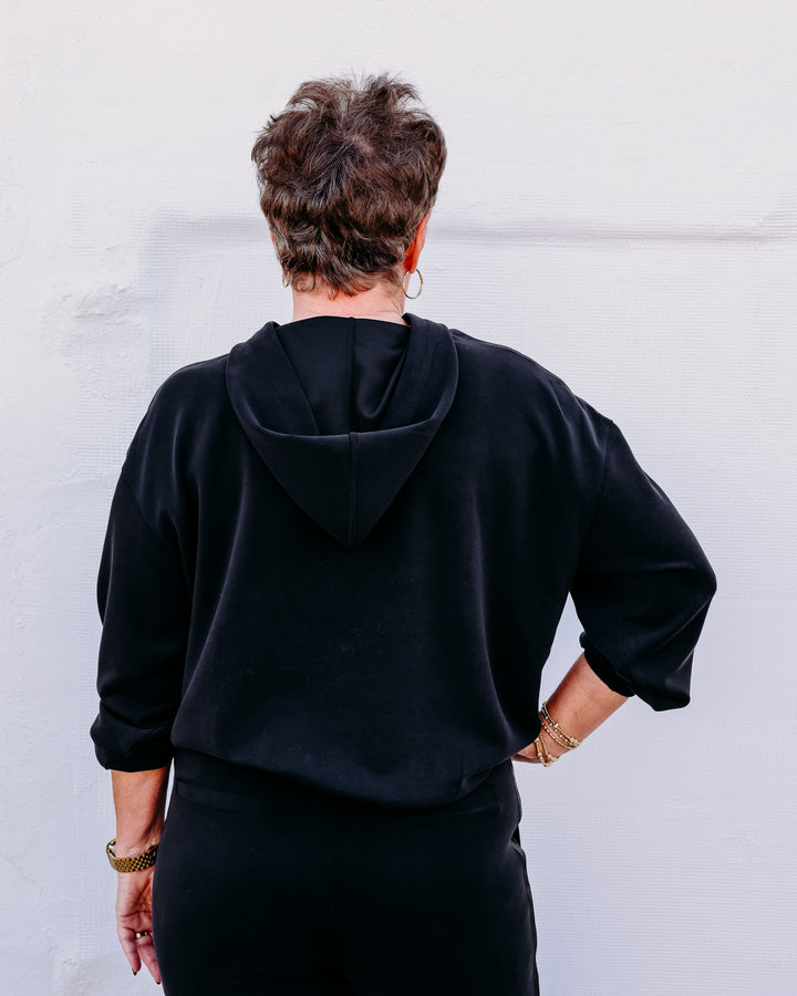 Esqualo: Sweater E-Monogram Modal in Black (F2605509)