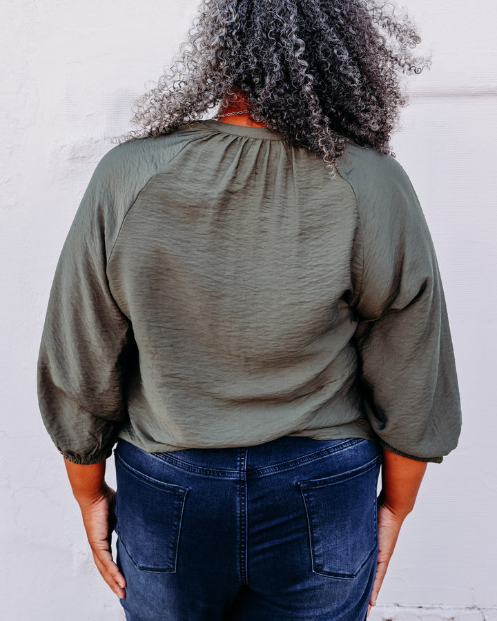 French Dressing Jeans: Colorful Button Down Shirt in Olive 7304869