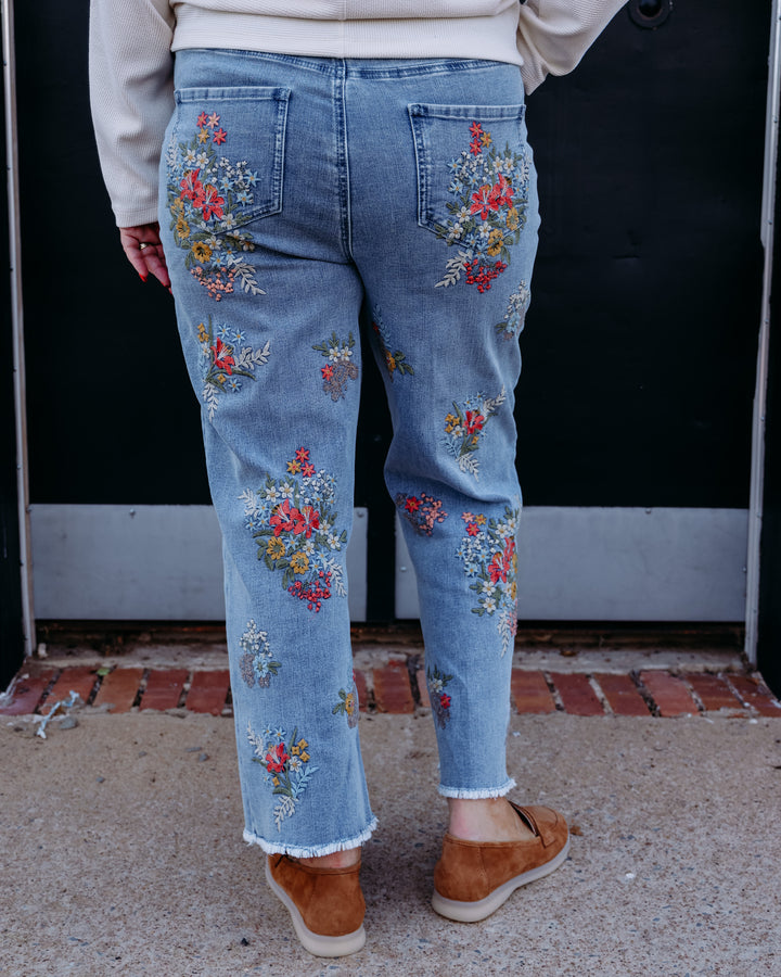 John Mark: Woven Embroidered Flare Leg 5 Pocket Jean J26661PM