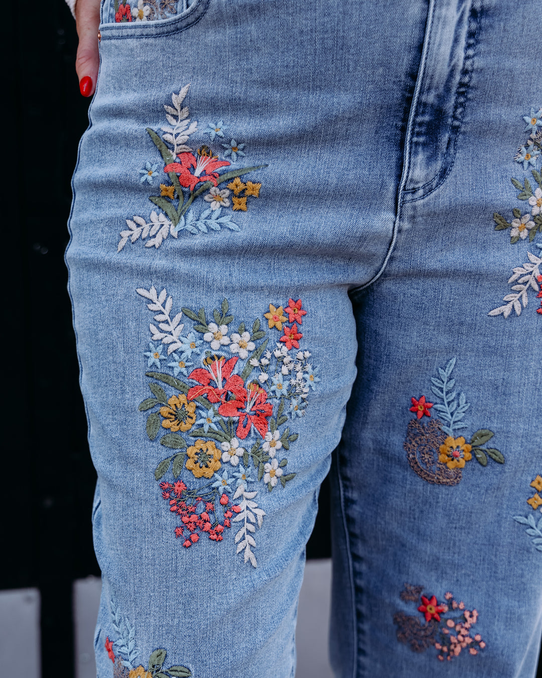 John Mark: Woven Embroidered Flare Leg 5 Pocket Jean J26661PM