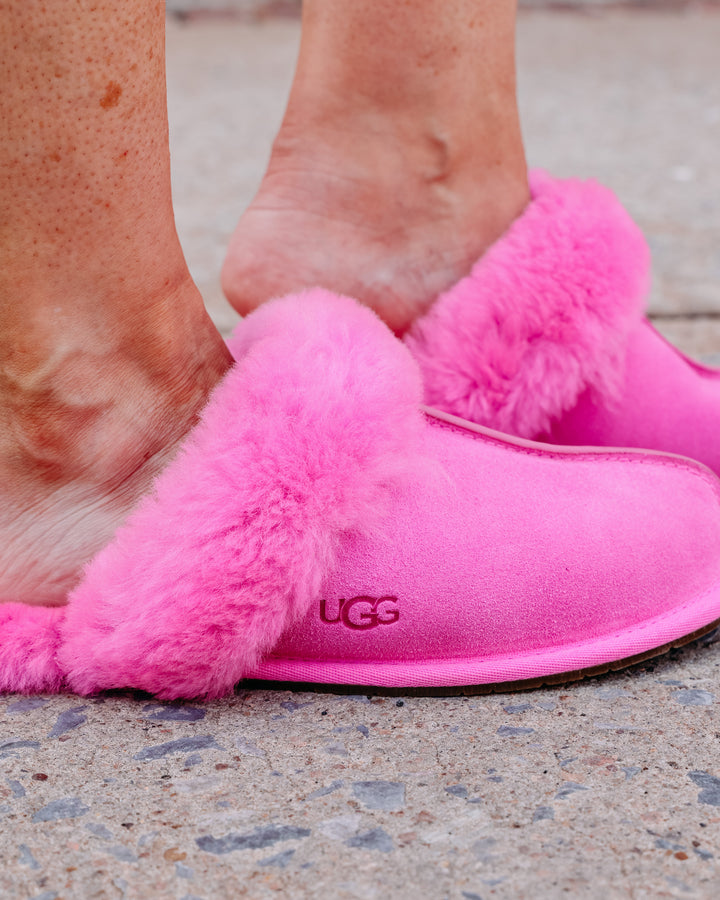 UGG: W Scuffette II in Bright Fuchsia