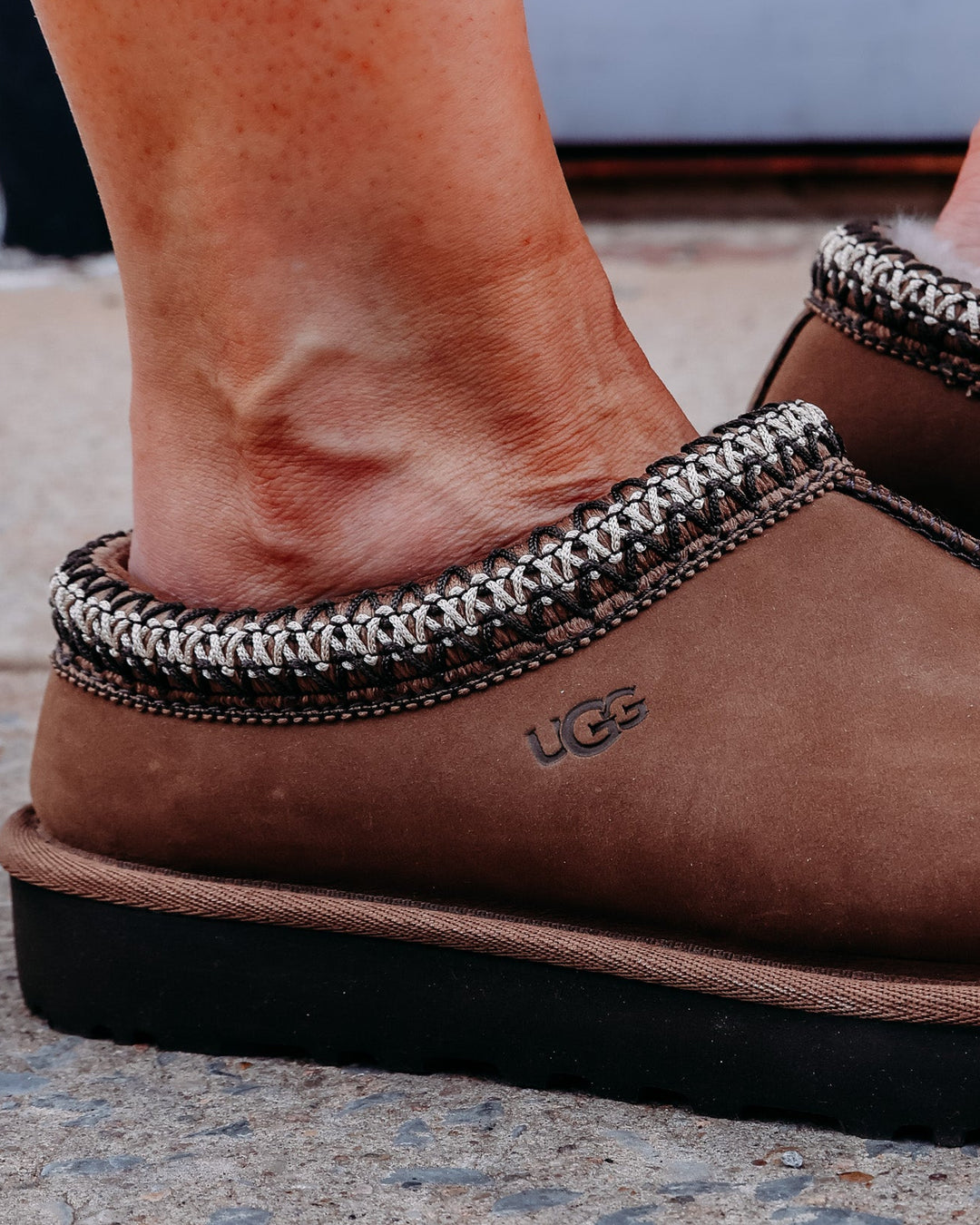 UGG: Tasman Nubuck in Dark Chestnut (1184353)