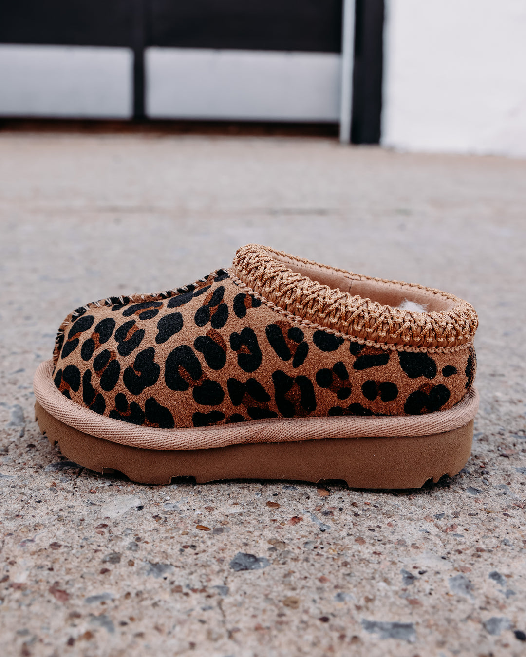 UGG: Tasman II Spotted in Tan