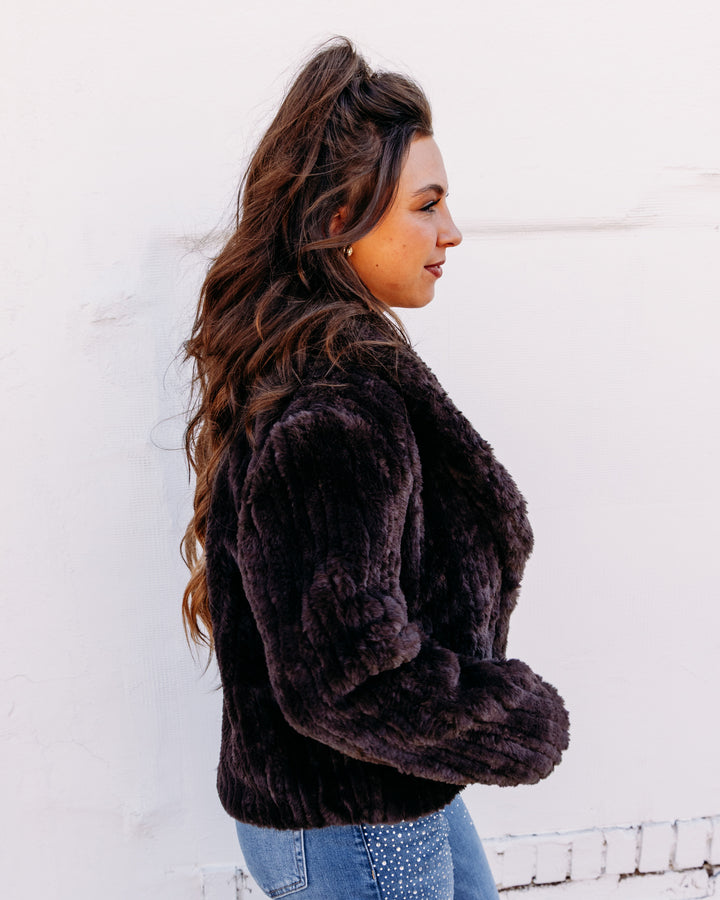 Liverpool: Collared Faux Fur Jacket in Black (LM1D25TR08)