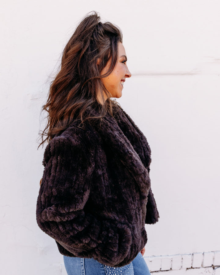 Liverpool: Collared Faux Fur Jacket in Black (LM1D25TR08)