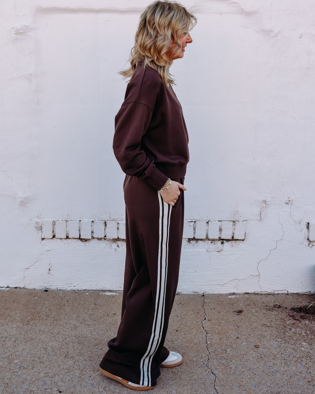 Z Supply: Breakaway Track Pant in Dark Chocolate ZVP263585S