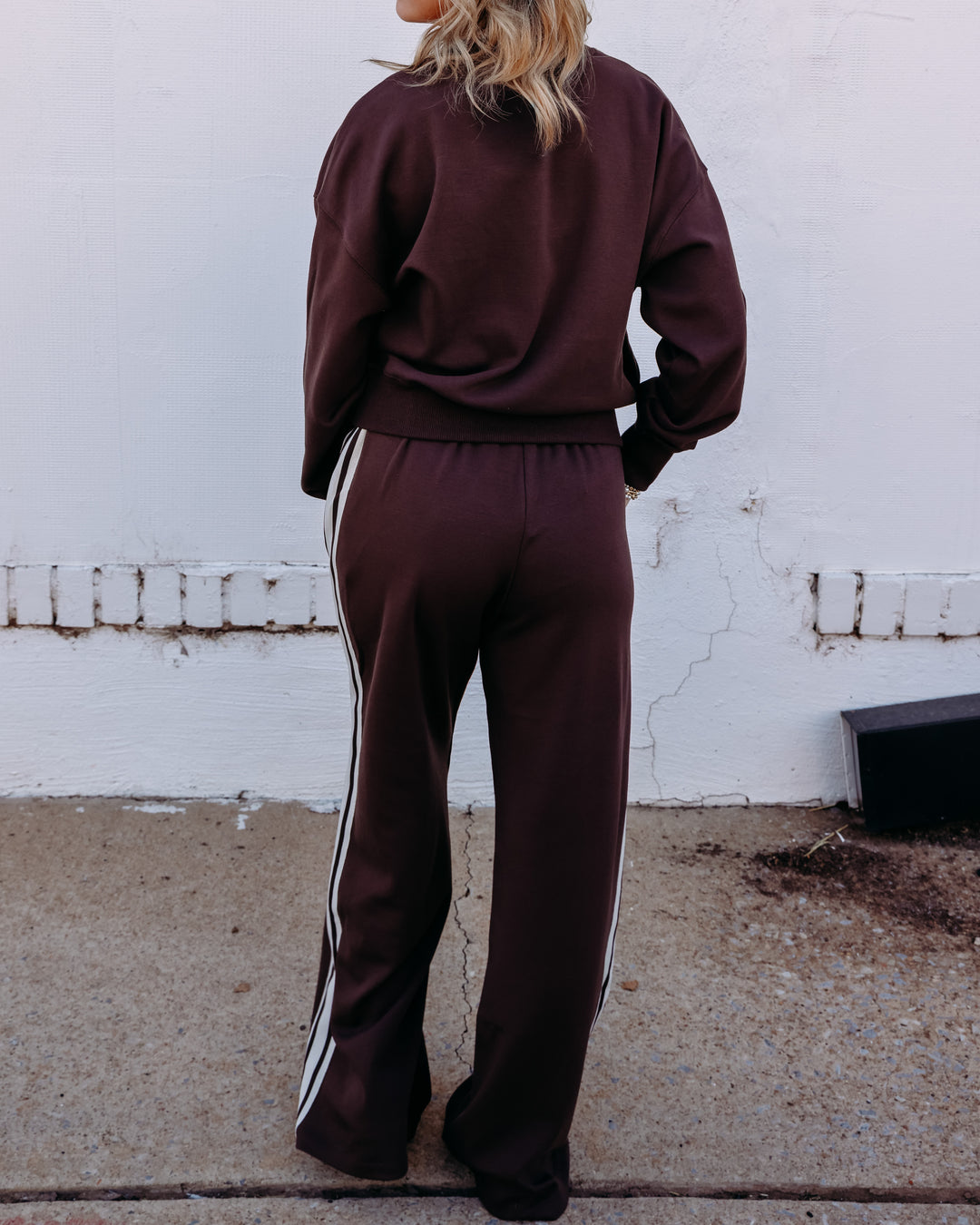 Z Supply: Comeback Sweatshirt in Dark Chocolate ZVT263584S