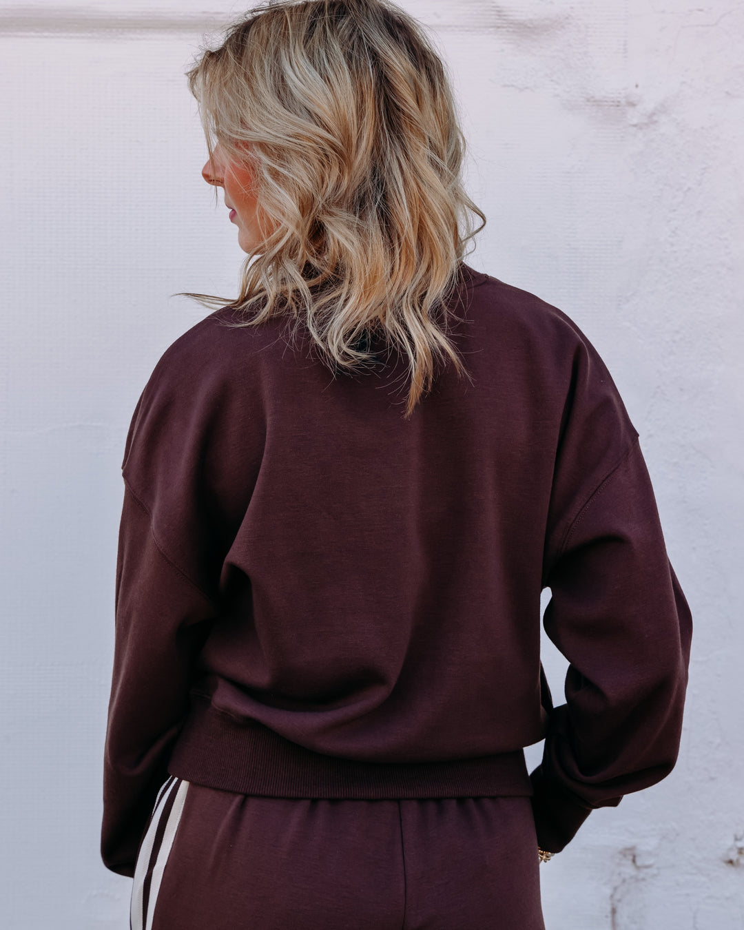Z Supply: Comeback Sweatshirt in Dark Chocolate ZVT263584S