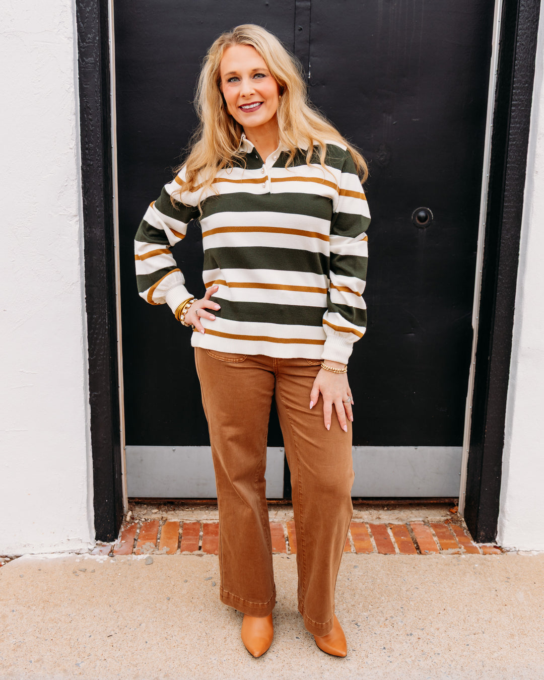 Karen Kane: Game Day Stripe Shirt in Forest/Cream (3L89351)