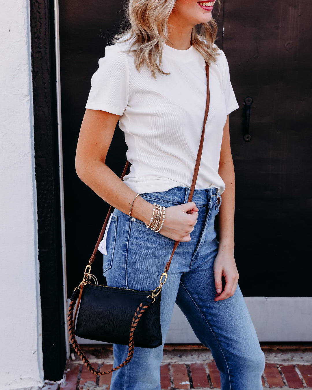 Hobo: Darcy in Black