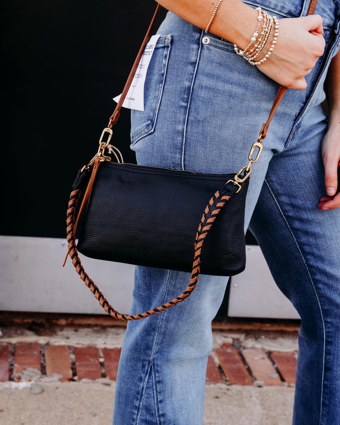 Hobo: Darcy in Black