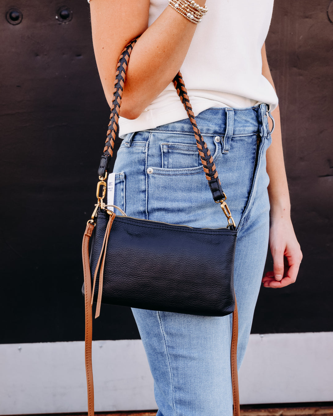 Hobo: Darcy in Black