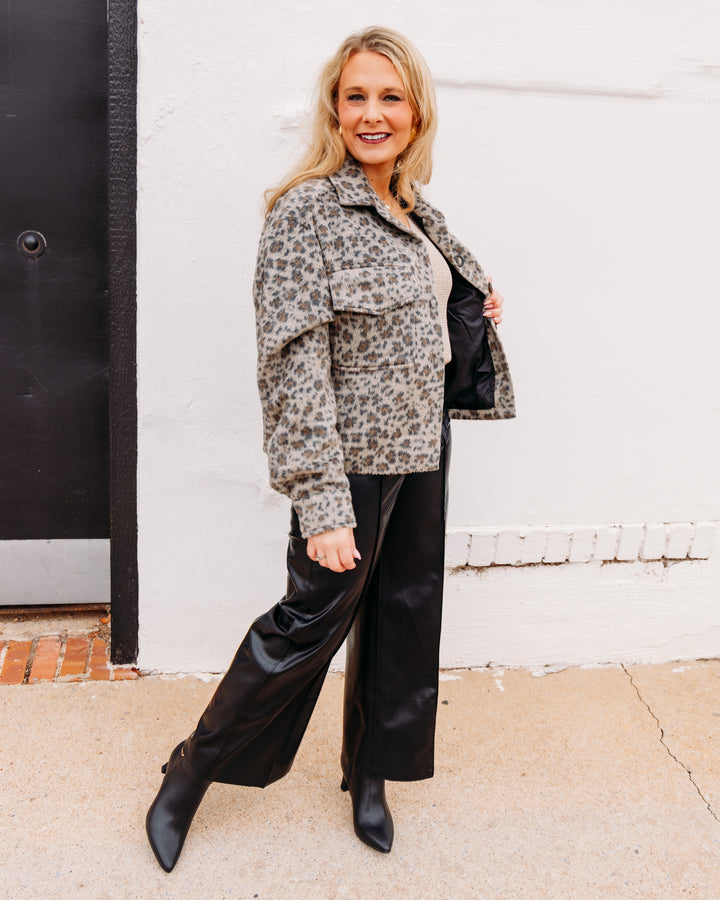 Karen Kane: Brushed Faux Fur Jacket in Leopard (3L61600)
