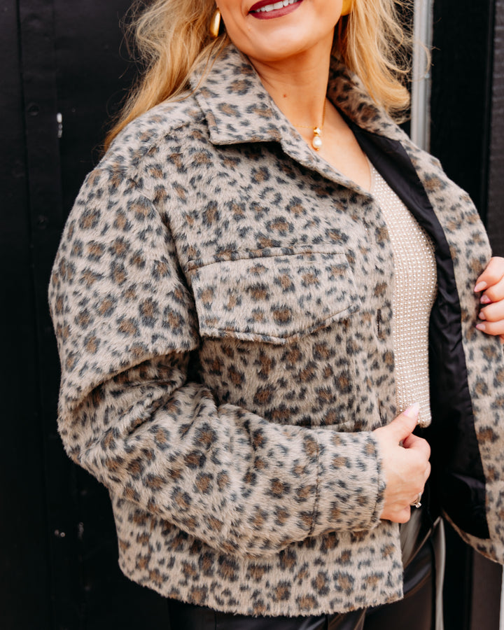 Karen Kane: Brushed Faux Fur Jacket in Leopard (3L61600)