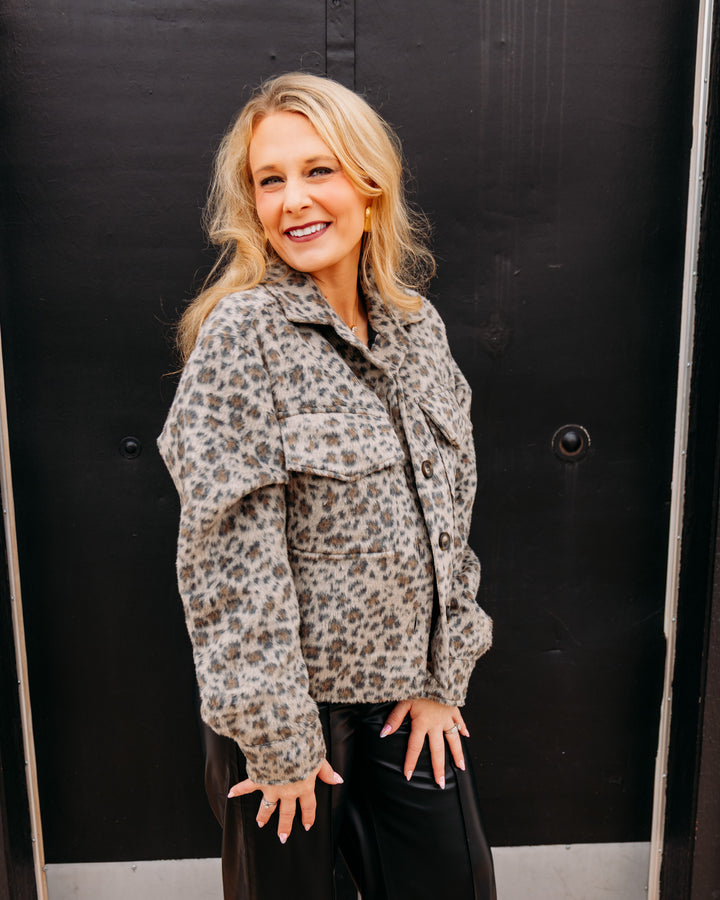 Karen Kane: Brushed Faux Fur Jacket in Leopard (3L61600)