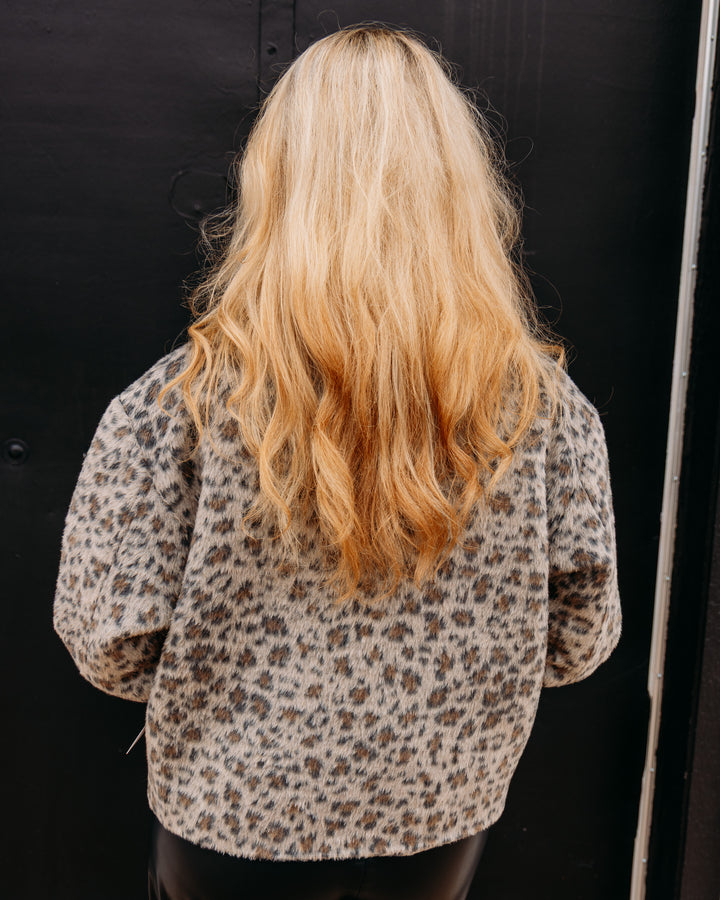 Karen Kane: Brushed Faux Fur Jacket in Leopard (3L61600)