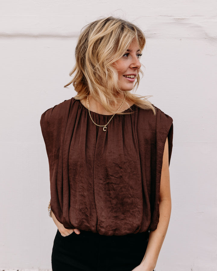 Steve Madden: Milana Top in Shaved Chocolate (BP304712)
