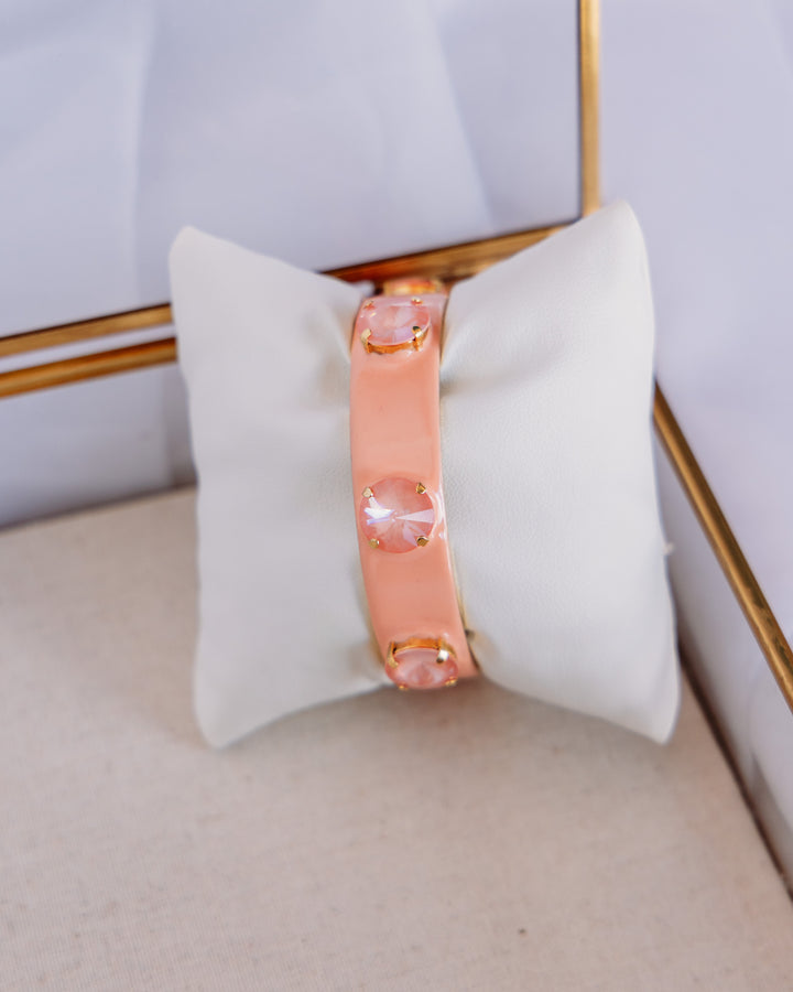 Tova: (B7603FAIRYRO) Linsey Cuff in Fairy Rose