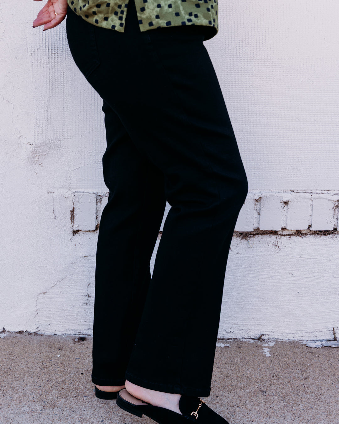 Multiples: Zip & Button Front 5-Pocket Boot Cut Woven Jean Ankle Pant in Black Denim (M36717PM)
