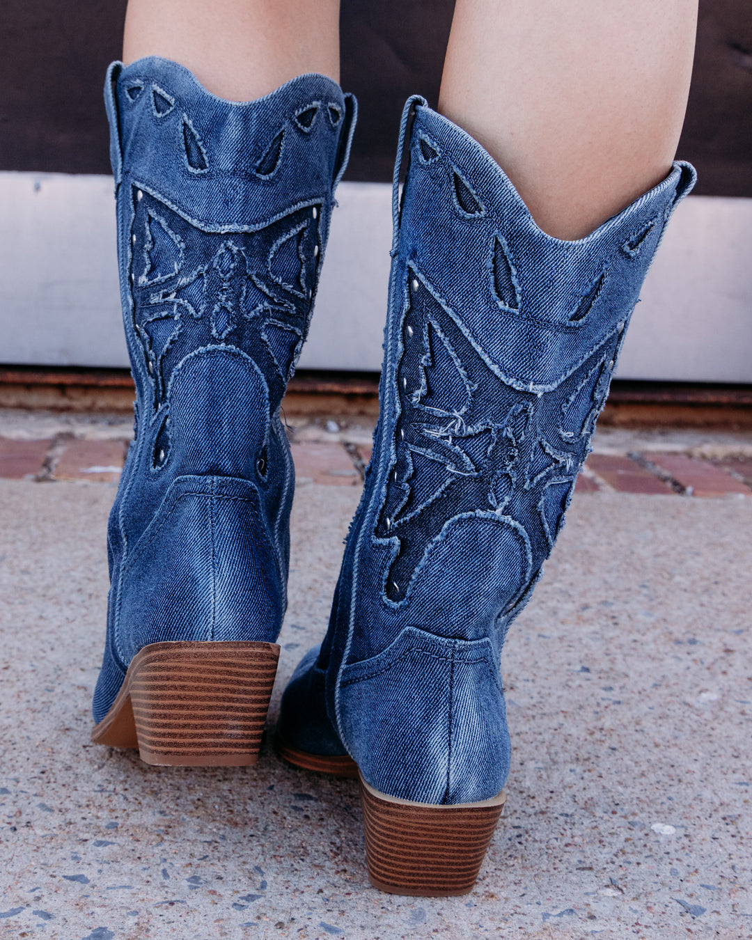 Madden Girl: Saloonn Boots in Denim