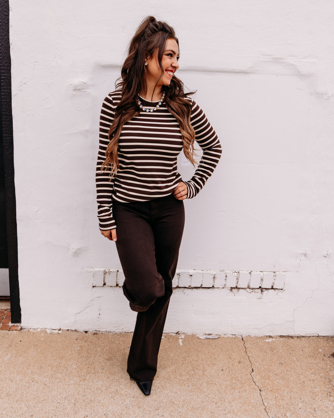 Karen Kane: Long Sleeve Crewneck Top in Chocolate (3L20404)