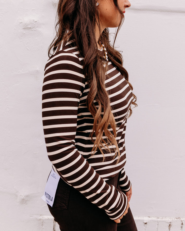 Karen Kane: Long Sleeve Crewneck Top in Chocolate (3L20404)