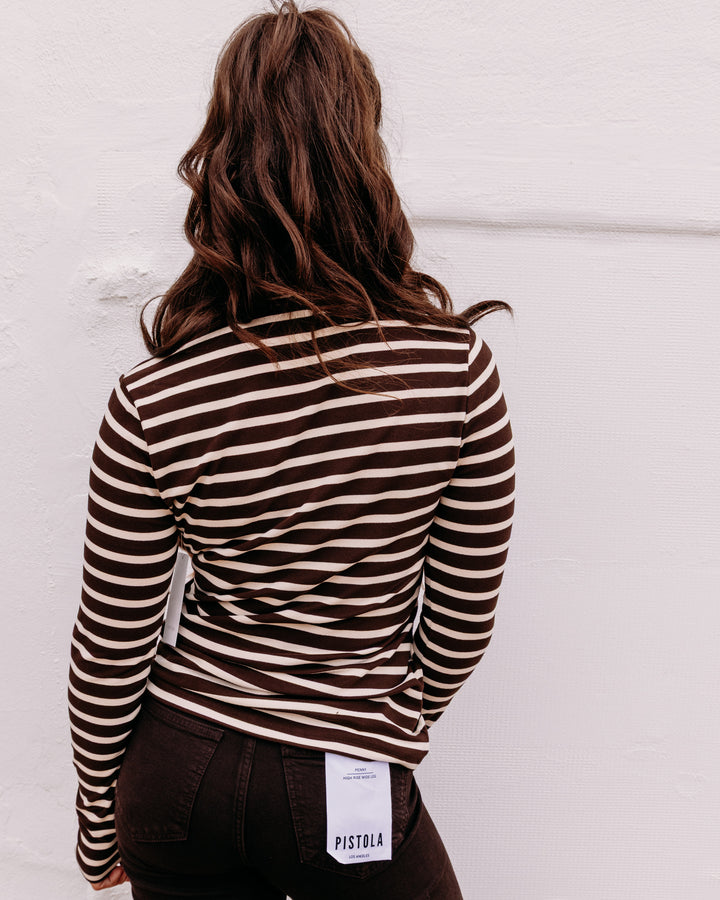 Karen Kane: Long Sleeve Crewneck Top in Chocolate (3L20404)