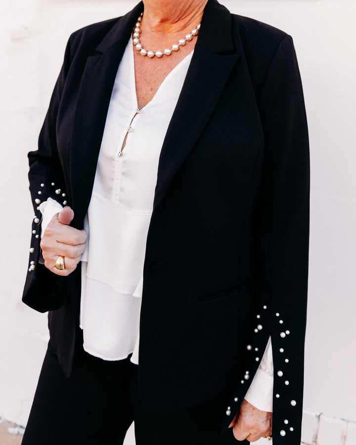 Liverpool: Blazer with Pearl Trim in Black (LMD77M42)
