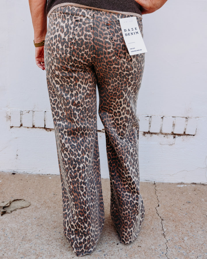 Daze: Far Out Patchpocket High Rise Wide Leg in Cool Cat (D00017191)