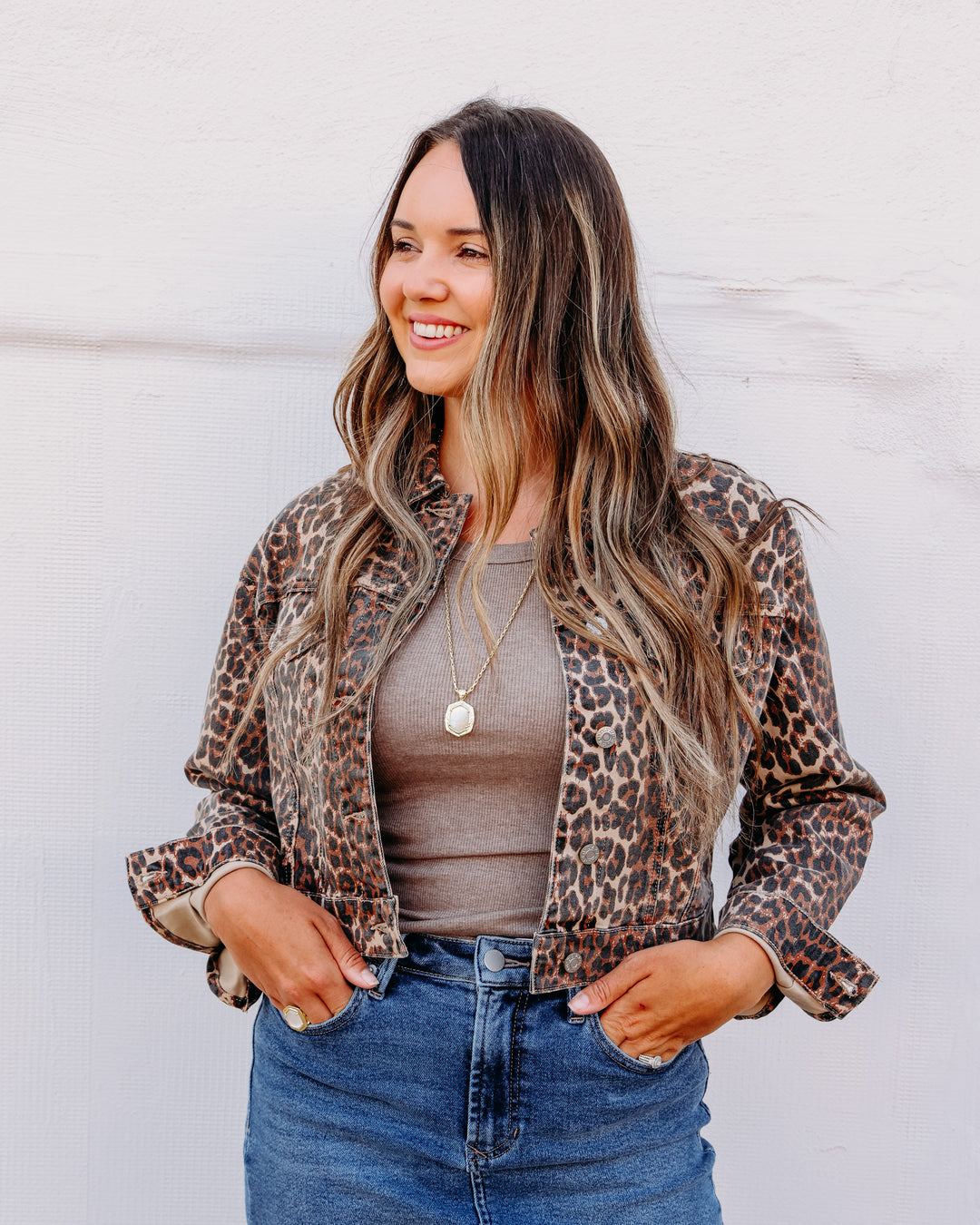 Daze: Del Mar Cropped Trucker Jacket in Cool Cat D00080010-OA