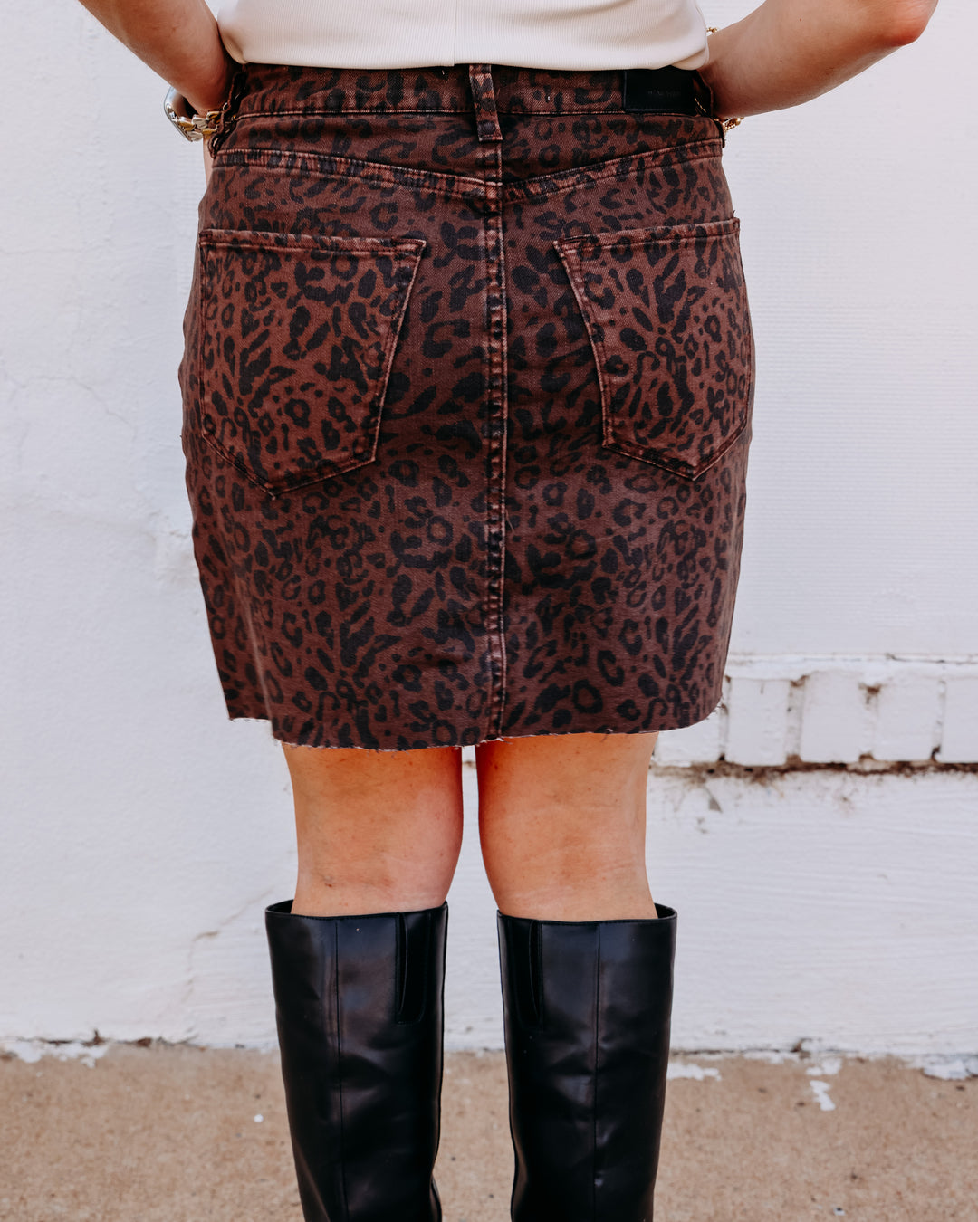 Dear John: Quinn in Brown Leopard (DKM81C142BOD)