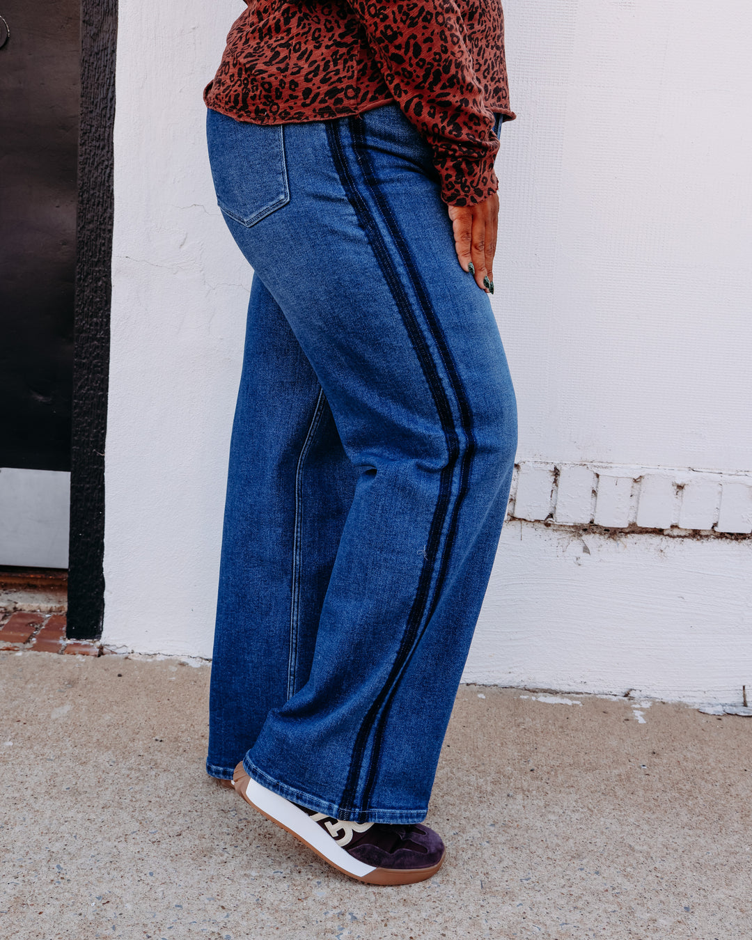 Dear John: Margot Straight Leg Jeans in Drifting DMP51A500DFG