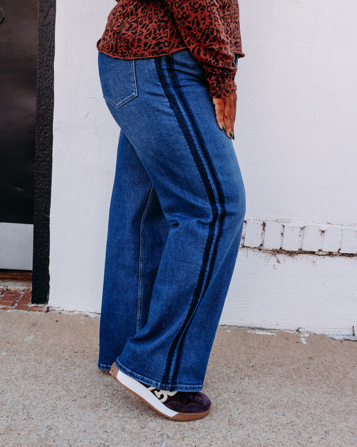Dear John: Margot Straight Leg Jeans in Drifting DMP51A500DFG