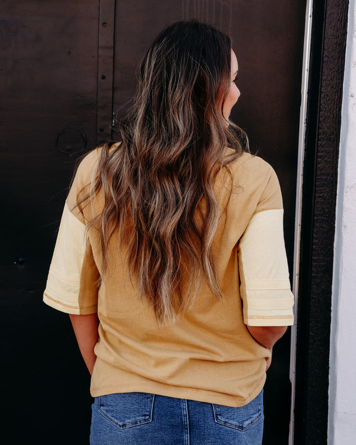 Billabong: Avante Short Sleeve Tee in Curry (BL000924W)