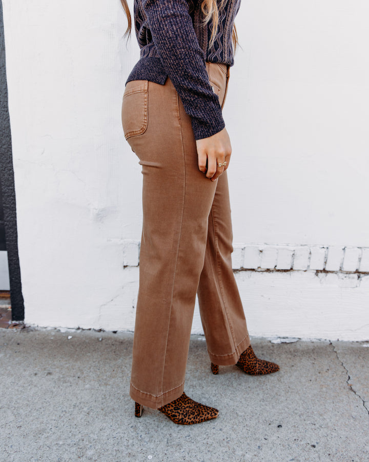 Tribal: Sophia Curvy Super Straight Ankle Denim in Hazelwood (6231O-2020W-2457)