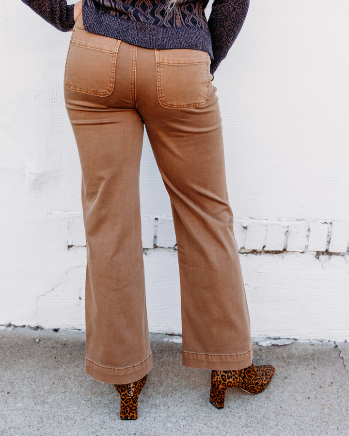 Tribal: Sophia Curvy Super Straight Ankle Denim in Hazelwood (6231O-2020W-2457)